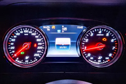 2019 Mercedes-BENZ E-CLASS 缩略图 16