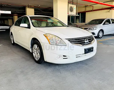 NISSAN ALTIMA GCC CAR -Well Maintained car for sale ..