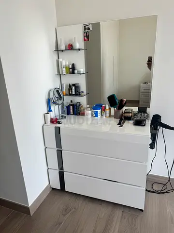 White 3-Drawer Dresser with Large Mirror - Modern Vanity