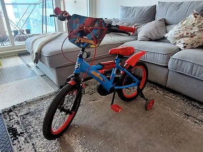Spartan Marvel Kids Spiderman 16-inch Bicycle with Training Wheels - Excellent Condition