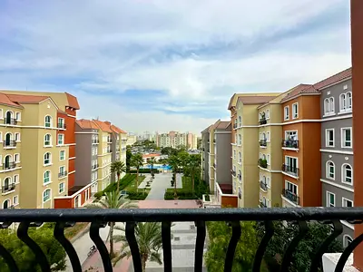 LIMITED LAYOUT | 3 BALCONIES | 2 + Laundry