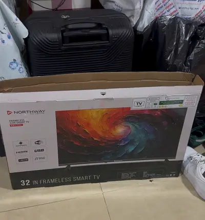 Northway 32-inch Frameless Smart TV - Brand New in Box