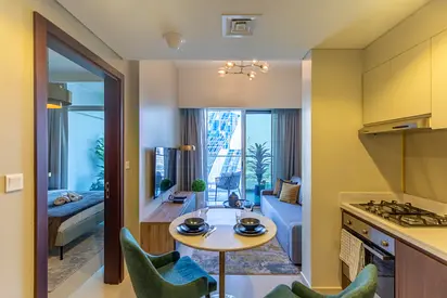 Canal View | Premium Furniture | Rented