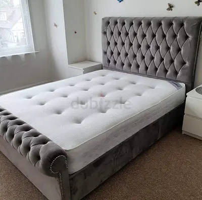 Grey Velvet Tufted Bed Frame with Headboard