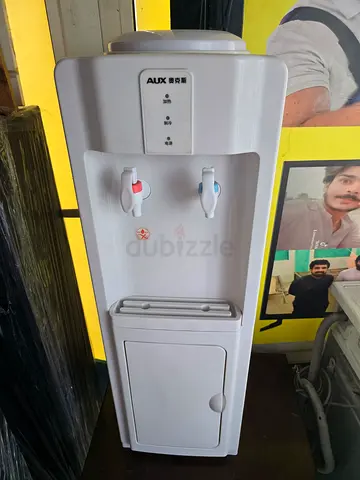 AUX brand water dispenser designed for both heating and cooling water