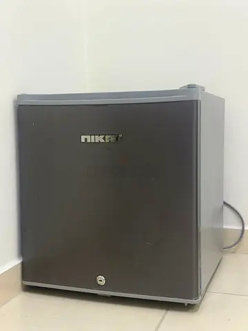 Nikai mini refrigerator