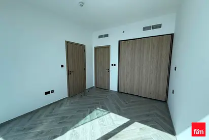 Vacant | New Built | Unfurnished | Canal View