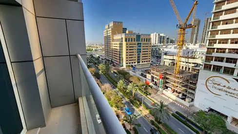 قرية الجميرا الدائرية JVC