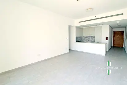 BEST LOCATION | VACANT AND READY | SPACIOUS 1 BHK