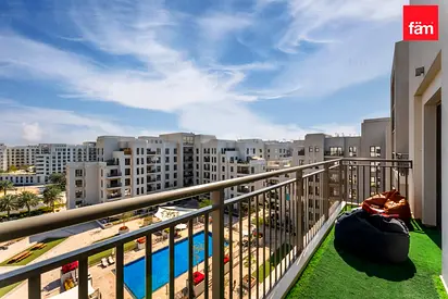 Stunning pool view 3 Bed + maid Apartment VOT