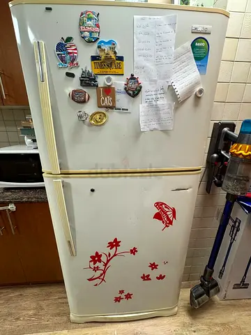 Sanyo 860L Double Door Fridge - Good Condition