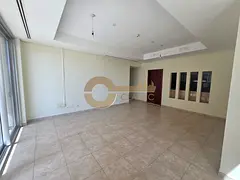SPACIOUS &amp; WELL MAINTAINED | COMMUNITY LIVING