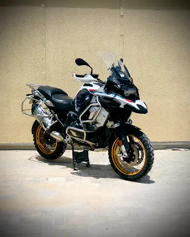 BMW R1250GSA Trophy 2023 GCC !!