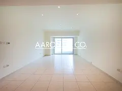 Vacant | Unfurnished | Fitted Kitchen | Mid Floor
