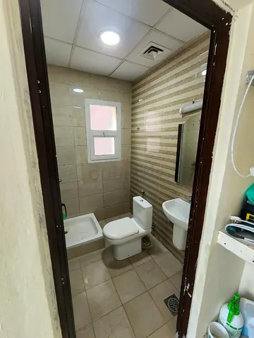 Monthly Room available hor Al anz