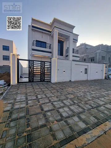 Exquisite villa for sale with high-end finishes and a neoclassical design Prime location on a corner lot Two stone facades with a luxurious design
