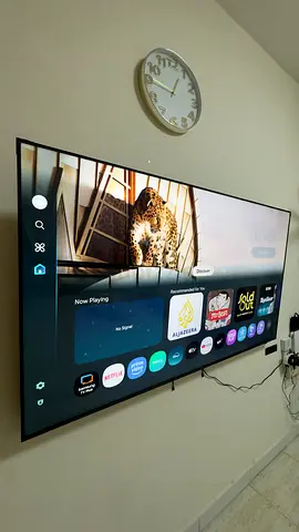 Samsung 65 Smart LED TV - Wall Mounted, Good Working Condition