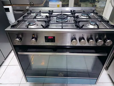 LA GERMANIA Brand Latest New Model Top Gas Electric Oven Cooker Range Size 90 X 60 cm  Excellent