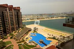 Vacant | Sea Views | Private Beach | Large Layout