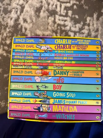 Roald Dahl Collection - Box Set of Classic Childrens Books