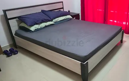 Modern Queen Bed Frame with Headboard and Mattress (Light Wood, Good Condition)