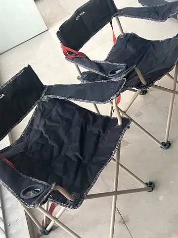TOTALLY NEW ! Never used ! Pair of Foldable Camping/Outdoor Chairs with Cup Holders : pair 100aed