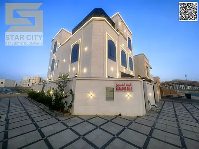 A luxurious villa for sale in the trendy Al Amrah neighborhood, combining elegance and comfort. The