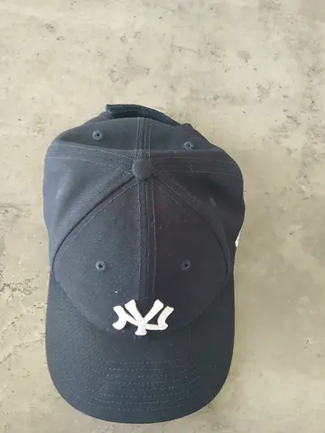 Navy New York Yankees Baseball Cap - Adjustable