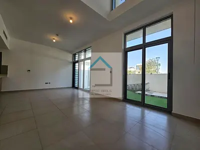 3BR+M Townhouse for Rent with Landscaped Garden