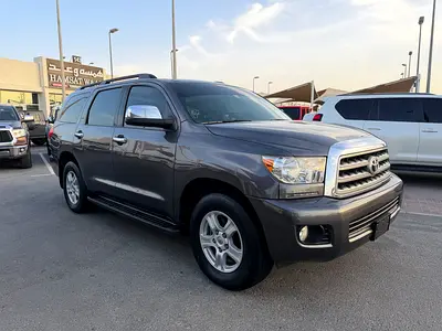 تويوتا اسكويا 2012 خليجي رقم واحد لميتد مالك واحد من الوكاله