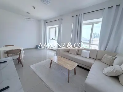 Vacant | Furnished | Upgraded | Balcony |Low Floor