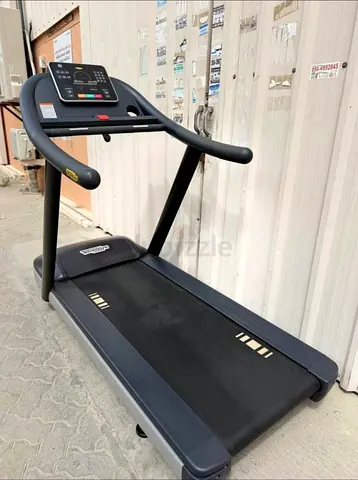 TechnoGym Treadmill Jog Form