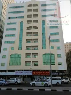 2bhk/qasmia/balcony/central gas,ac/goodsize/family