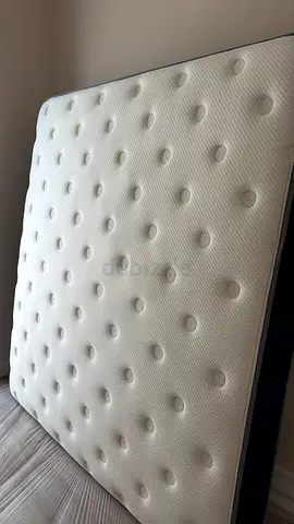 OC Home King-size mattress in good condition - firm support