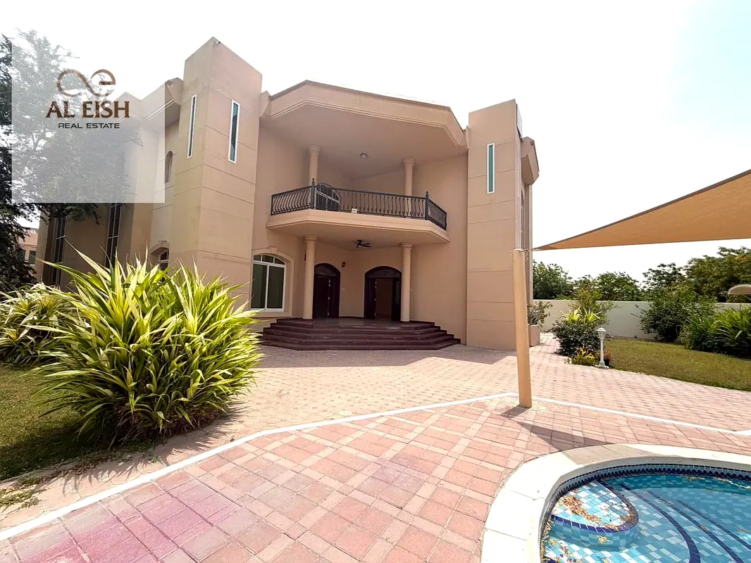 Grand Independent 5 Bedroom Villa with Private Pool & Garden | spacious Living | Ready to movein |
