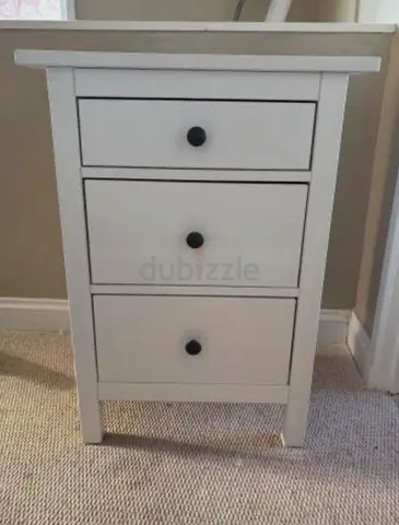 White 3-Drawer Bedside Table / Nightstand - Simple Design