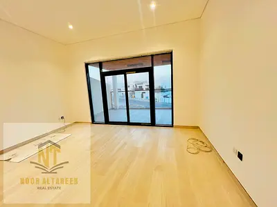 A distinctive villa for sale in the hills area, freehold for all nationalities.