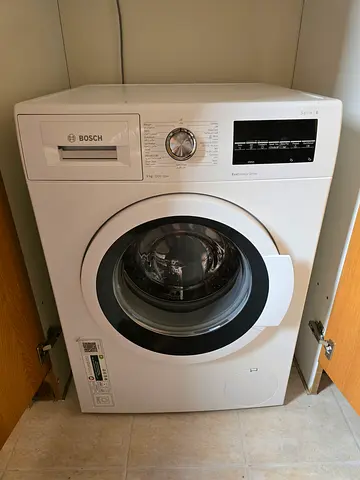 Bosch Front Load Washing Machine Series 6 - 9kg - Good Working Condition