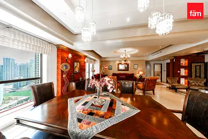 Beautiful Marina Views I Large Layout I Renovated