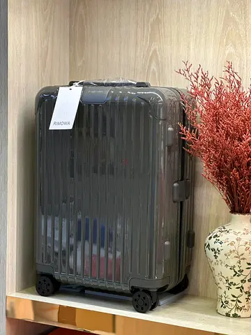 Rimowa travel luggage 🧳
