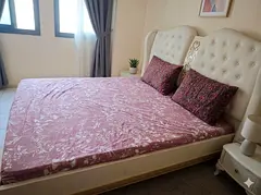 Neat and clean Separate room for single lady only