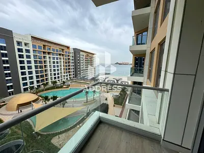شقة غرفتين بإطلالة بحر ومسبح في خورفكان | 30% واستلام فوري