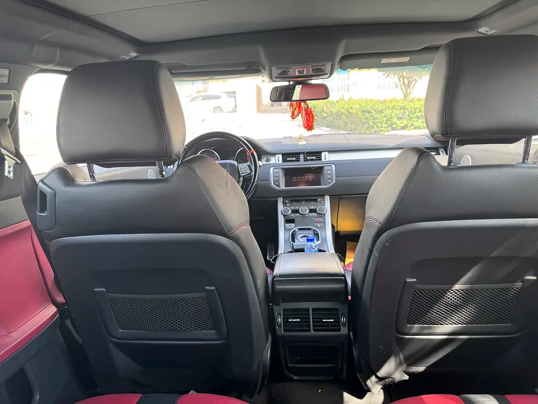 Land Rover Range Rover Evoque 2014 — photo 1 of 15