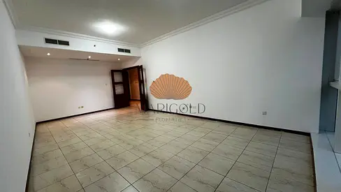 VACANT | SPACIOUS | NEAR TO PARK
