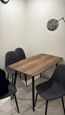 ✨ IKEA Table with 4 Chairs – Excellent Condition ✨