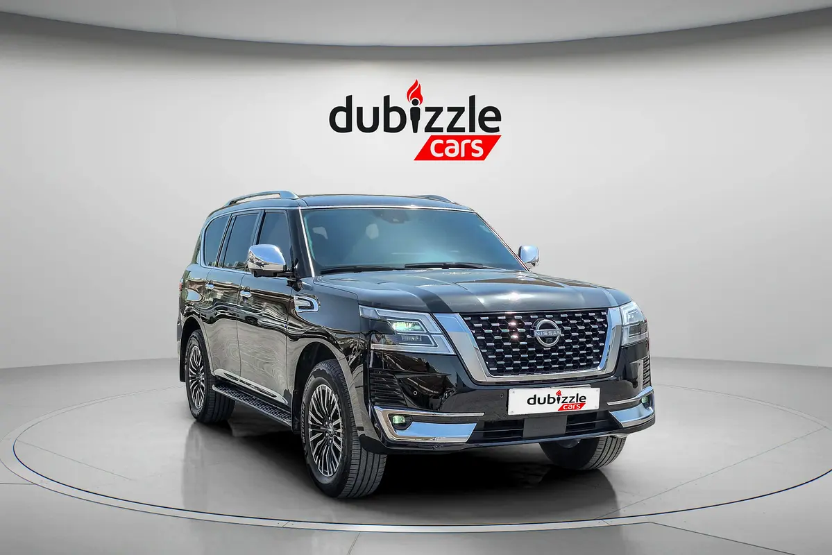 Nissan Patrol 2023 — photo 1 of 15