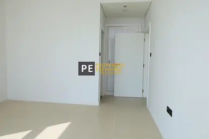 CHEAPEST 1BHK || HUGE BALCONY || NEXT TO METRO FITTED KITCHEN