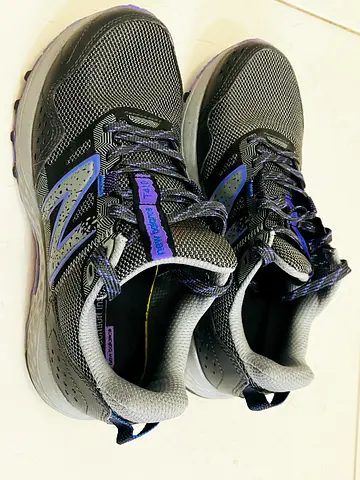 Used Grey  Purple Athletic Running Shoes - Size 37 EU