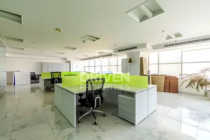 Best Layout | Fitted | Negotiable | Vacant