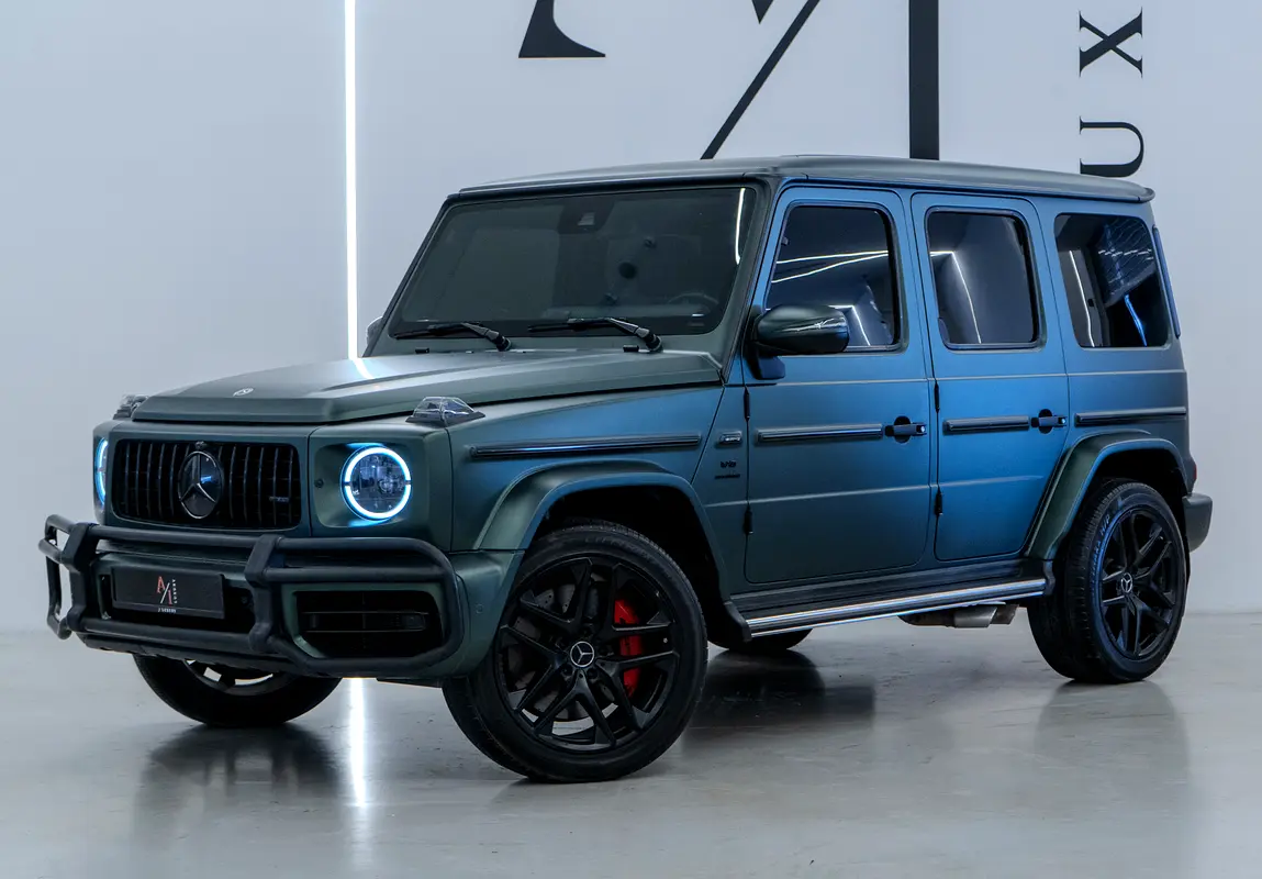 Mercedes-Benz G-Class 2021 — photo 1 of 17